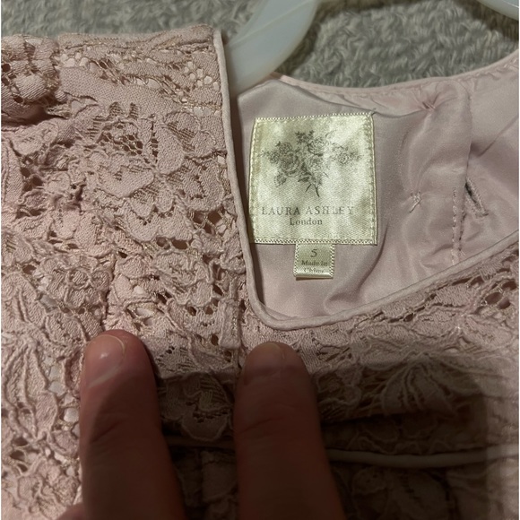 Sold.Simply gorgeous dusty rose Laura Ashley toddler girl dress. - Picture 2 of 7